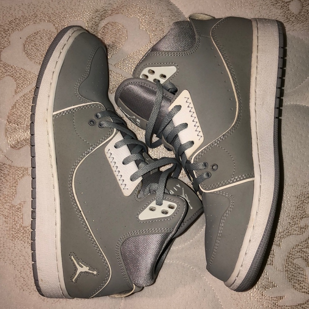 Jordan 23s